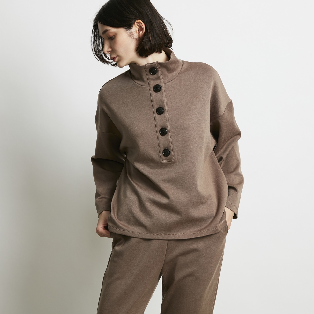 WOOL JERSEY STAND NECK PO 詳細画像 ダークブラウン 13