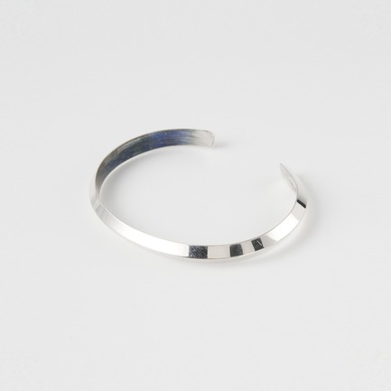 silver smooth beveled bracele