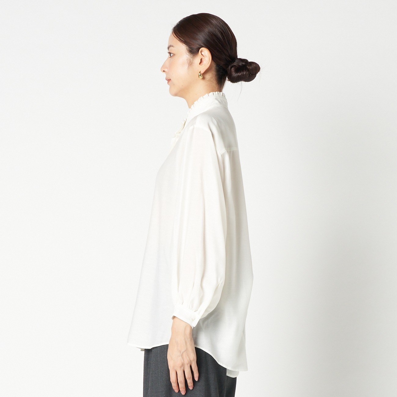 FRILL STAND COLLAR BLOUSE 詳細画像 アイボリー 6