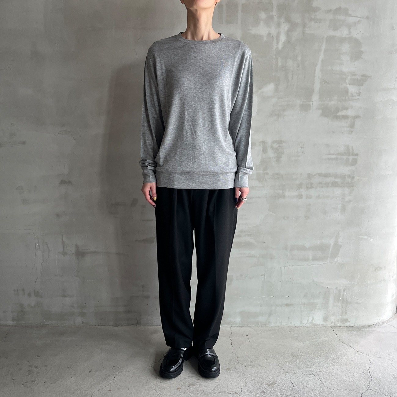 Brushed sweater simple crew neck 詳細画像 ライトグレー 5