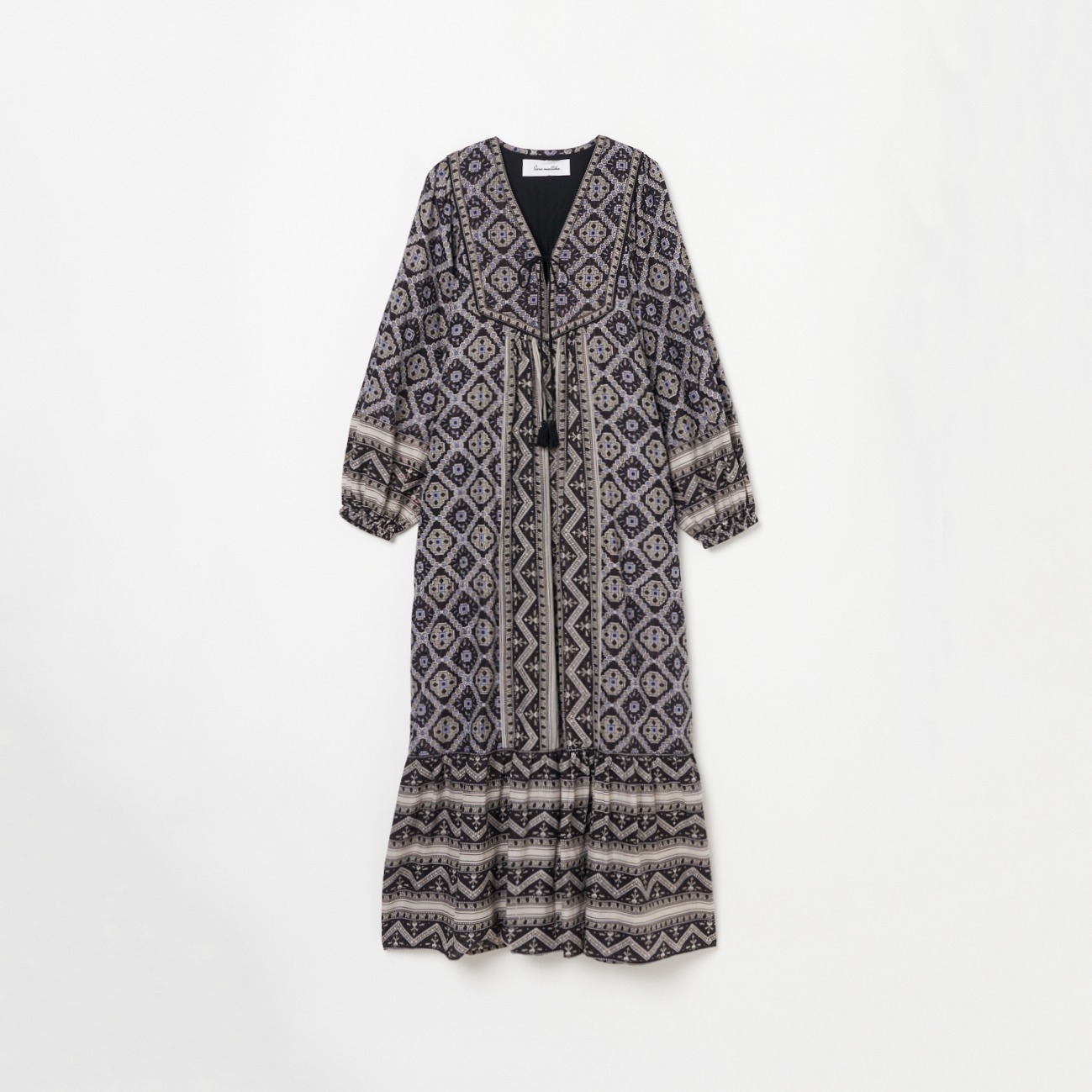 KAREENA SQUARE PRNT TASSEL DRESS 詳細画像 ブラック 1