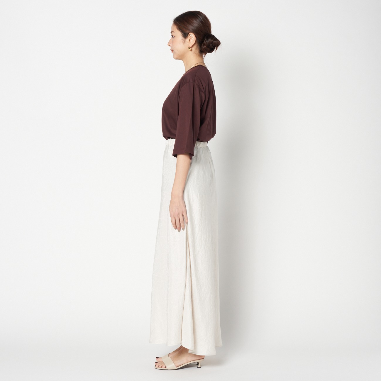 SATIN MAXI FLARE SKIRT 詳細画像 アイボリー 6